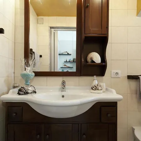 Apartment Locazione Turistica Frontemare Delle Sirene